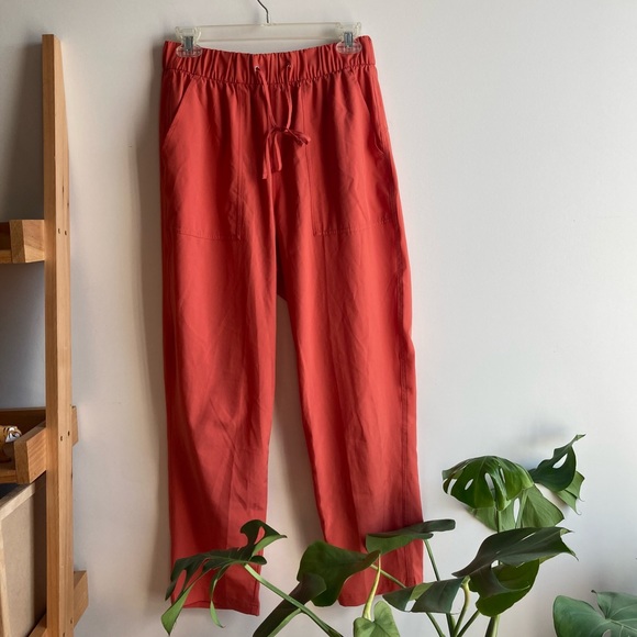 Old Navy Stretch Tech Cropped Drawstring Joggers size Medium Tall Orange - Picture 1 of 6